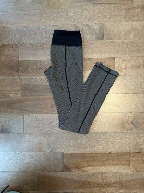 Lululemon Skinny Groove Pant in Super Stripe Mojave Tan